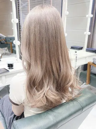 ロング カラー ヘアアレンジ Days 透明感カラーのヘアスタイル