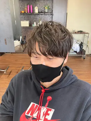 メンズ パーマが得意な【最高 悠斗】のヘアスタイル