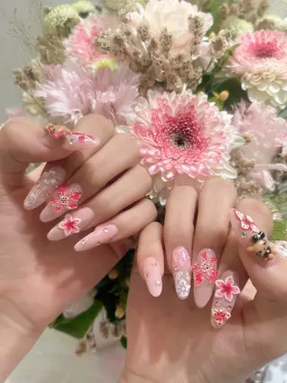 小松 萌衣のネイルデザイン