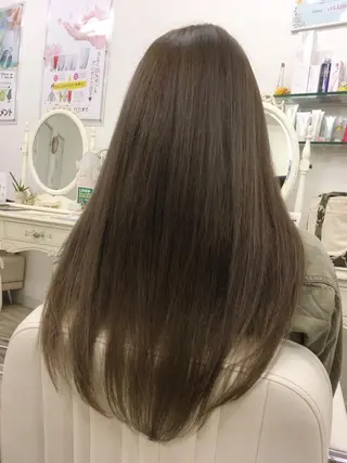 ロング カラー ブルーム yukiのヘアスタイル