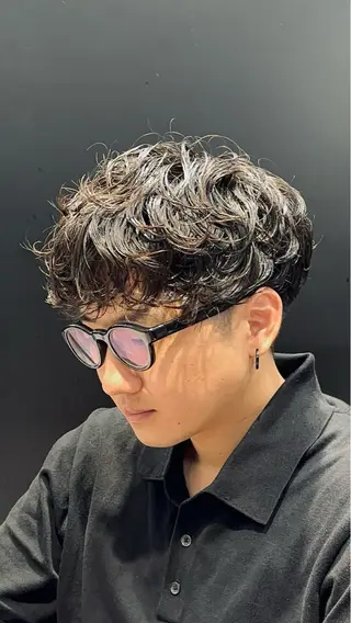 パーマ メンズ GO TODAY シェアサロン心斎橋edel店所属・【メンズ特化美容師】 岩城　昇悟のヘアスタイル