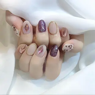 ネイル Kanon 🤍のネイルデザイン