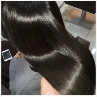 SALOWIN神宮前五丁目店所属・🇰🇷韓国風艶髪✨ 髪質改善 倉岡しおんのヘアスタイル