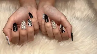 ネイル ティーエヌ 金山駅東口店のネイルデザイン