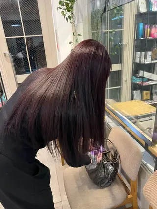 ロング カラー Naano / Lomaliaのヘアスタイル