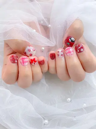 ネイル 五十嵐 美智のネイルデザイン