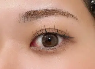 マツエク・マツパ une FEMINの眉毛・アイブロウイメージ