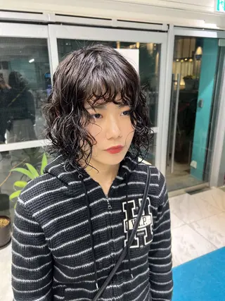 パーマ LEE HORIE所属・松田 百花のヘアスタイル