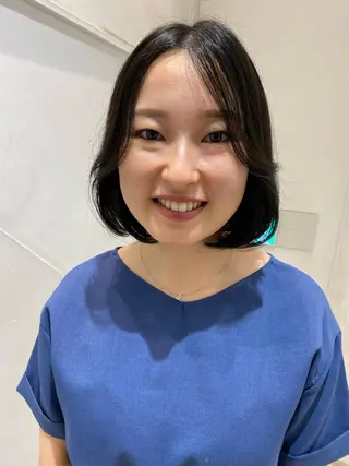 ショート カラー ✨くびれスタイル✨️ 戸嶋穂乃香のヘアスタイル