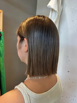 ミディアム カラー 本田 静莉奈のヘアスタイル