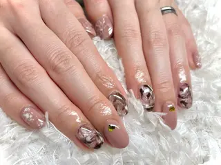 ネイル 三浦 絆生のネイルデザイン