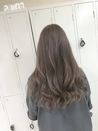カラー 内藤 歩香🐈‍⬛🩶のヘアスタイル