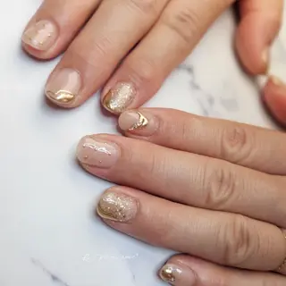 ネイル ラヴィアン ローズのネイルデザイン