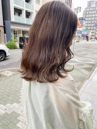 セミロング カラー 🌼透明感艶カラー オリーブ🌼河村咲のヘアスタイル