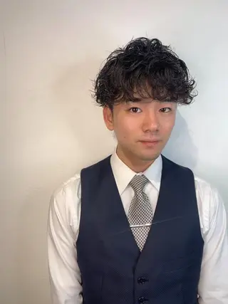 メンズ ＿WHITE鳳店 アンダーバーホワイトのヘアスタイル