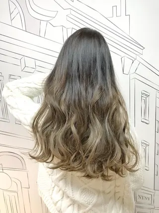 セミロング カラー レイヤー⭐️カラー ⭐️平川雅史のヘアスタイル