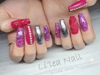 ネイル Li'leaNail AINAのネイルデザイン