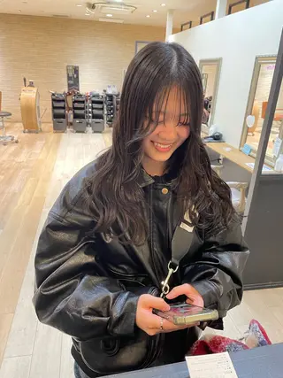 ロング 亀川蓮 Agu hairのヘアスタイル