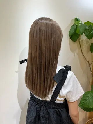 ロング カラー 清水 真衣のヘアスタイル