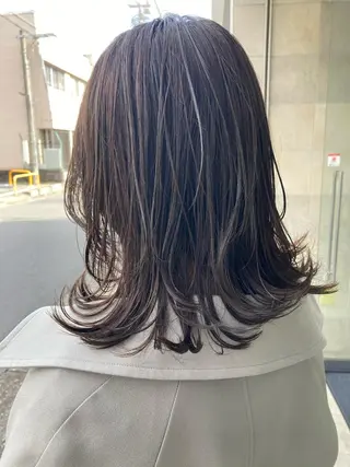 ミディアム カラー 田中 あかねのヘアスタイル