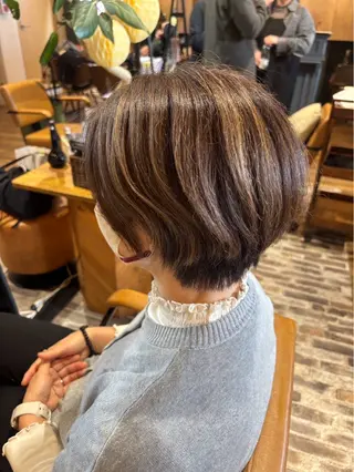ショート カラー 透明感カラー/ 小顔カット/ミヅキのヘアスタイル