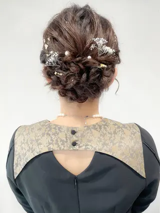 ヘアアレンジ ミディアム/顔周り/ ベージュ🌼mayuのヘアスタイル