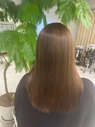 晶/艶髪カラー /トリートメントのヘアスタイル