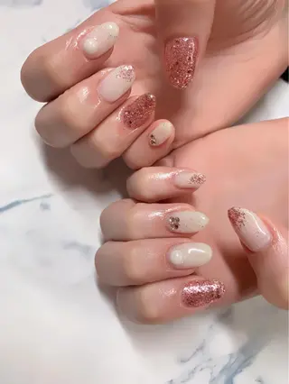 ネイル 菅野 愛花のネイルデザイン