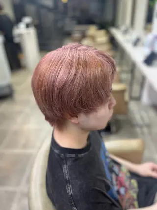 カラー メンズ Blast akihaのヘアスタイル