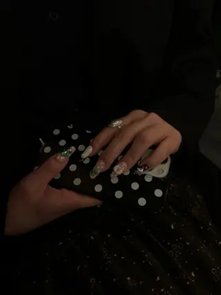 ネイル Bianca浦和🍀 suminaのネイルデザイン