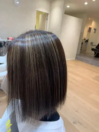 ミディアム カラー AVANCE中百舌鳥店所属・菅原 愛乃のヘアスタイル