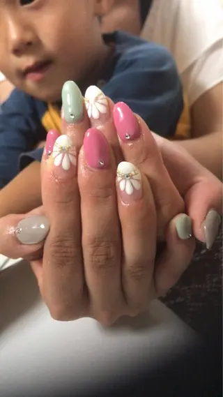 ネイル 藤 あやのネイルデザイン