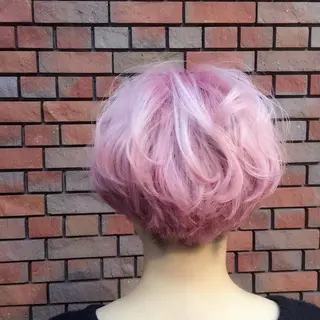 ショート FÜRSTIN所属・西村髪質改善 ブリーチ縮毛矯正のヘアスタイル