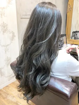 ロング カラー 髪質改善くすみカラー 🍀/石川大輔のヘアスタイル