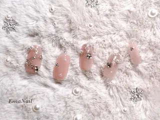 ネイル LEFTNAILS フィルインニュアンスのネイルデザイン