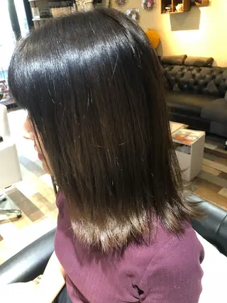 セミロング カラー 美容歴18年以上🌈 山口のヘアスタイル