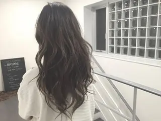 ロング the BRIDGE hair salonのヘアスタイル