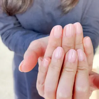 ネイル salon de clea (クレア)所属・秋山 あゆみのネイルデザイン
