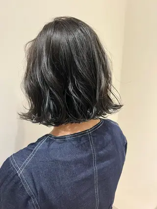 ショート カラー ヘアアレンジ 暗髪カラー🫐パーマ おくだりんかのヘアスタイル