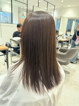 セミロング 髪質改善カラー ゆづきのヘアスタイル