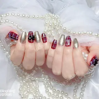 ネイル Queenie 🦋のネイルデザイン