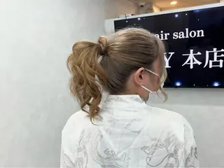 セミロング ヘアアレンジ 🎨カラー満足度 500%💫ヅル💫のヘアスタイル