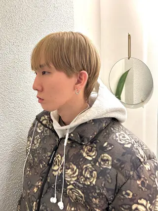 カラー メンズ écouter所属・ショート/ウルフ ハイトーン/カイセイのヘアスタイル