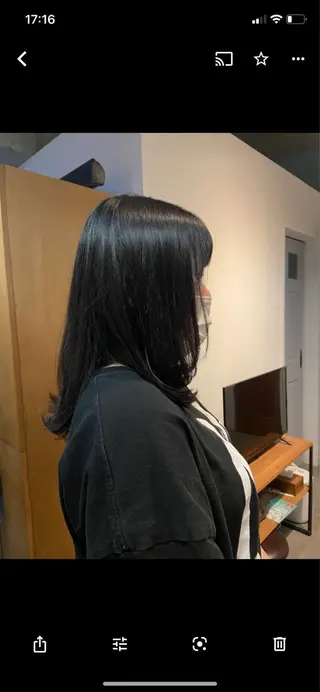 ミディアム 安岡美咲✂︎ 艶カラー/髪質改善のヘアスタイル