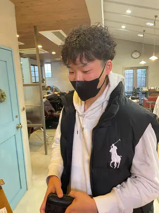 ショート パーマ メンズ 石田 まいやのヘアスタイル