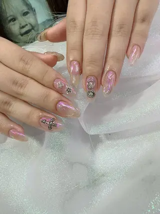 ネイル Hey🌈NAIL 長さ出し専門店のネイルデザイン