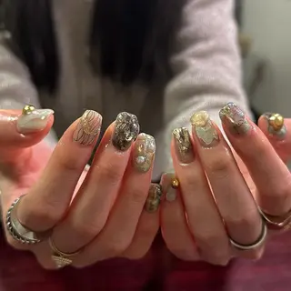 ネイル mio _POHEURのネイルデザイン