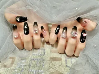 ネイル ラッキースター 大人気店のネイルデザイン