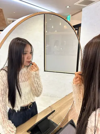 ロング カラー 町田/うる艶髪 平松世麗のヘアスタイル