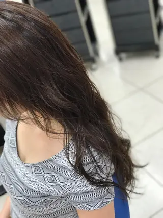 ロング カラー 山内 聡史のヘアスタイル